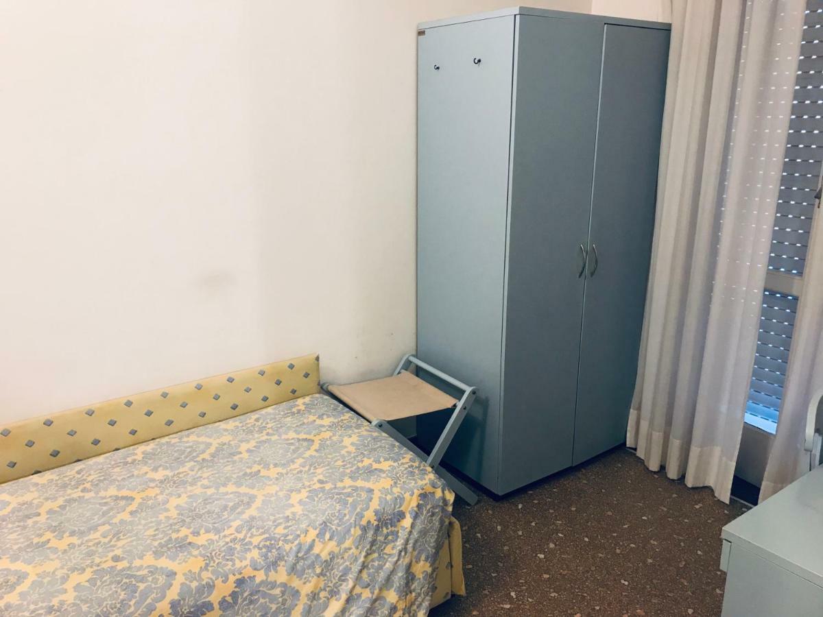 Hotel West End アラッシオ エクステリア 写真