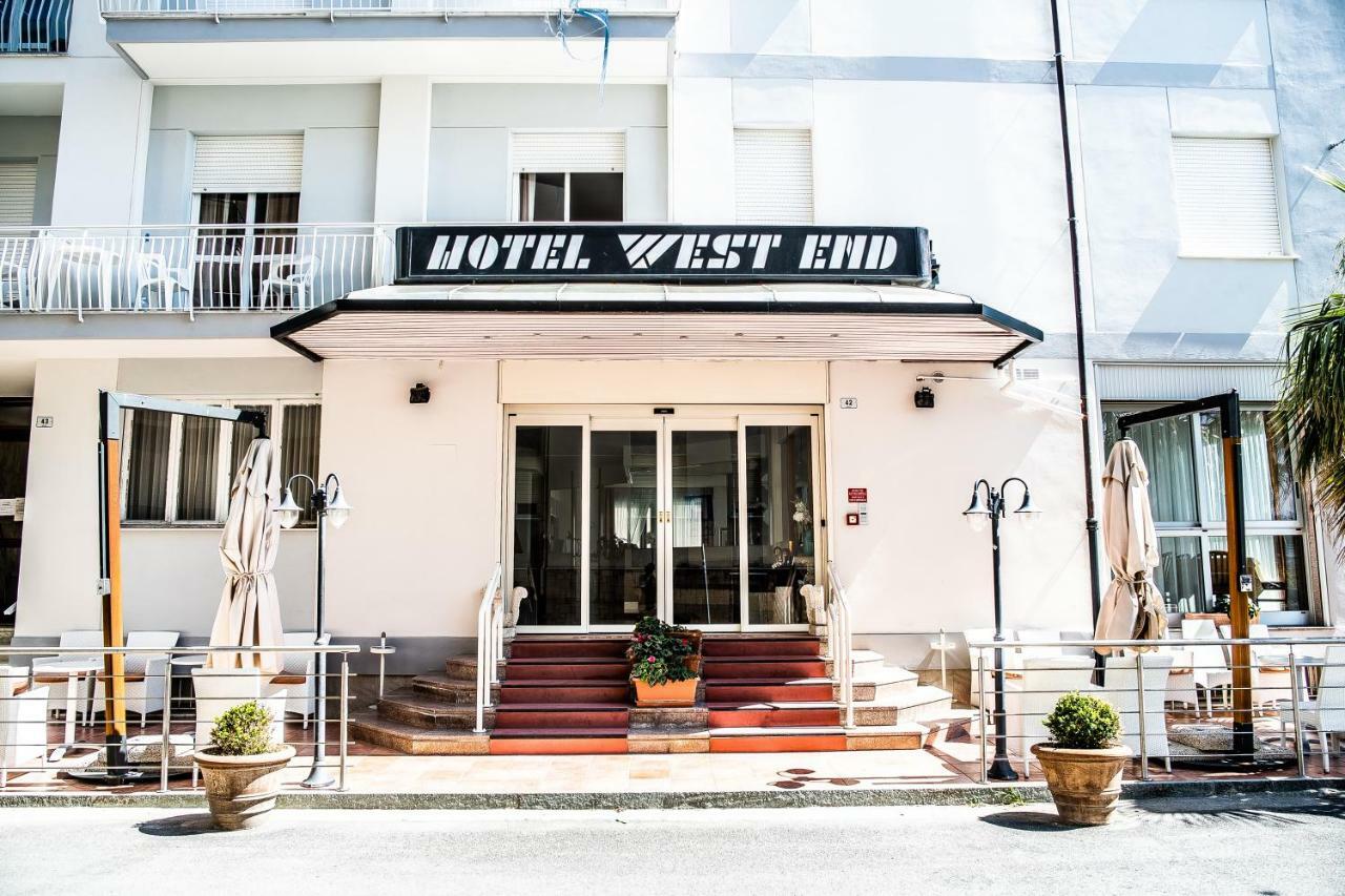Hotel West End アラッシオ エクステリア 写真